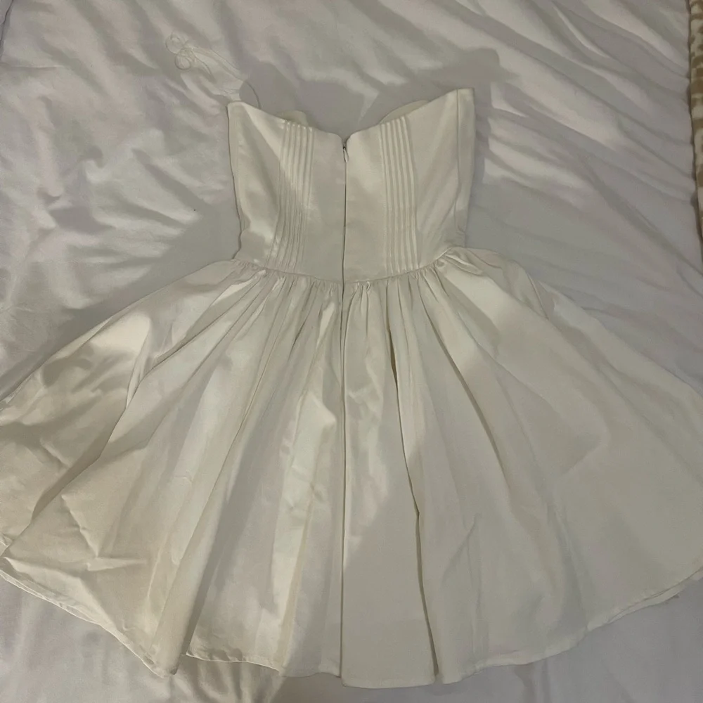 House of CB White Strapless Dress - Picture 2 of 5